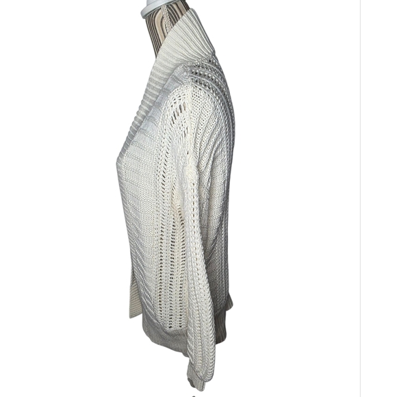 Express Women's Cream Knit Sweater/Cardigan Size XS - Picture 2 of 8